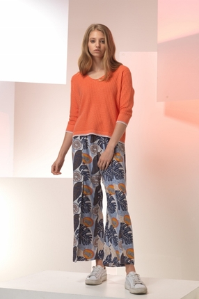 Textured V nk top-zaket-and-plover-Gaby's