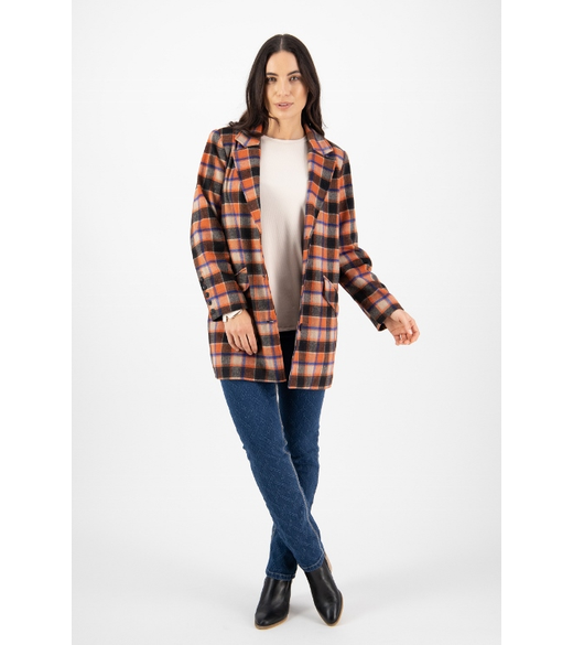 Mid length coat with lining