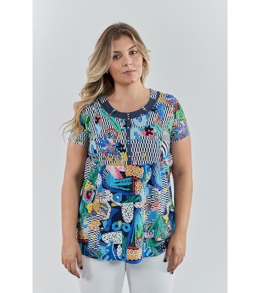 Scoop neck top