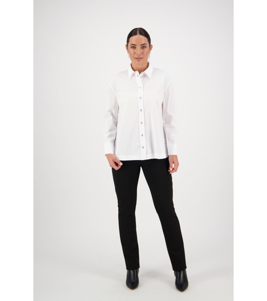 Shirt with conrast stitching