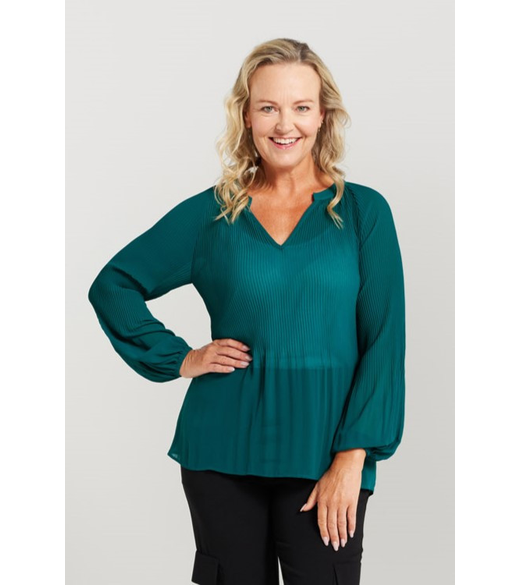 Vee neck textured shirt