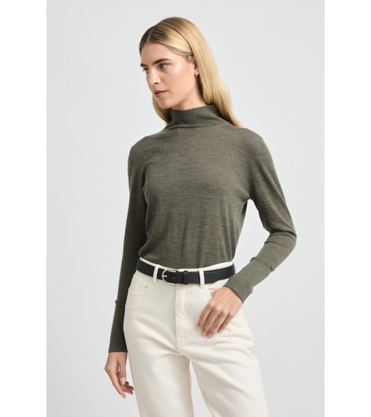 Fine merino funnel