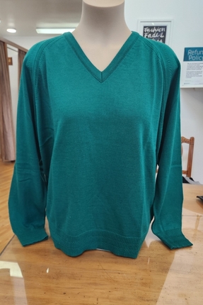 V neck weekend jumper-knitwear-Gaby's