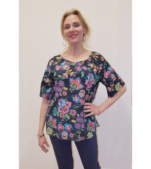 Bold flower print top