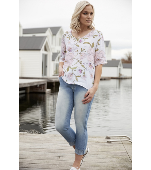 Stripe trim cuff jean