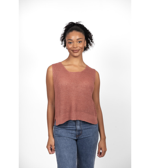 Button back sleeveless top