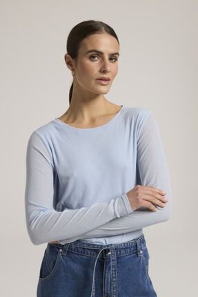 Ice layer tee-tops-Gaby's