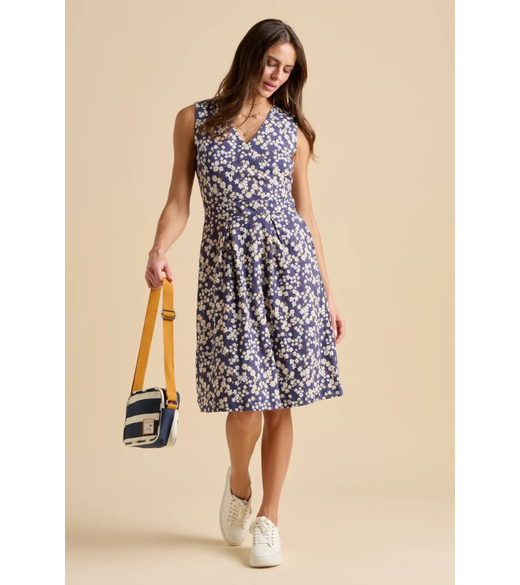 Floating daisy dress