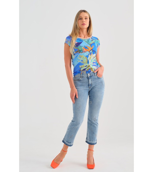 Top with contrast trim