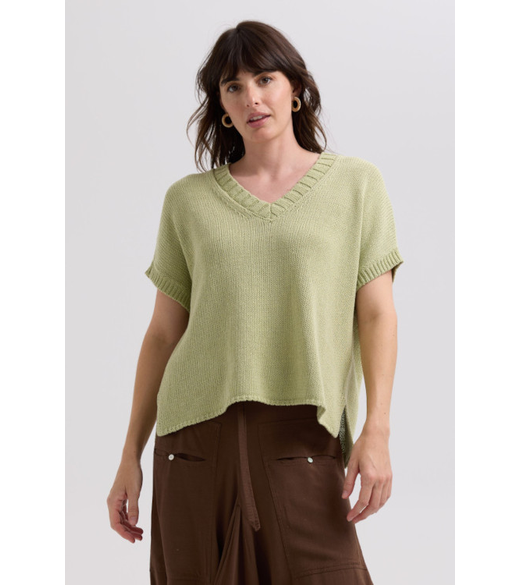 Textured V top