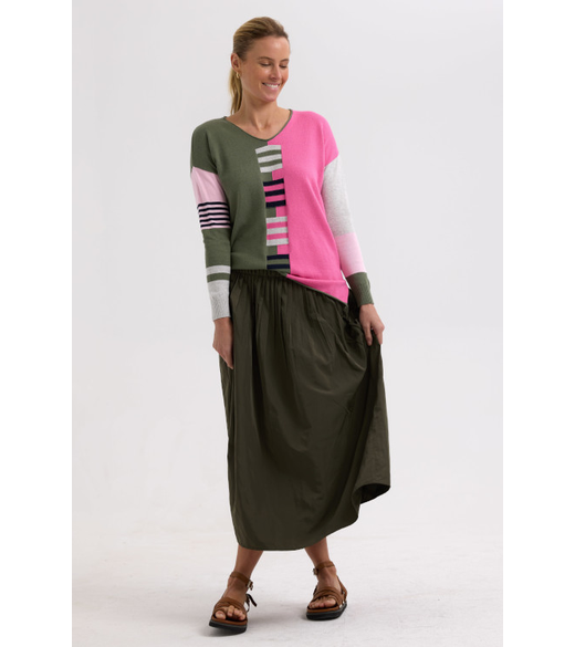 Ladder stripe V top