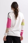 Ladder stripe V top