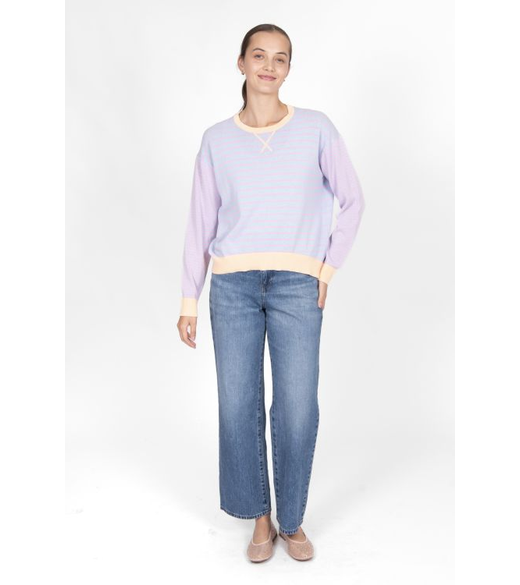 Striped jumper curved hem