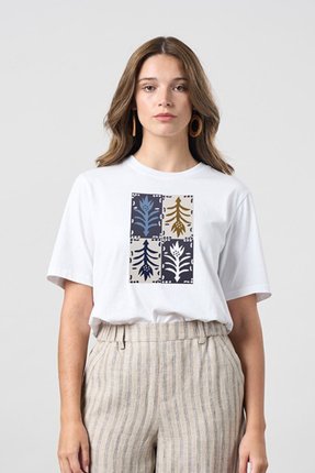 Outro tee-tops-Gaby's