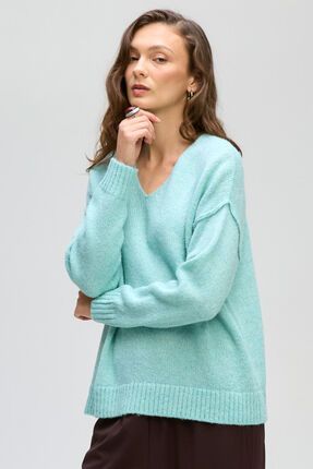 Fluffy V jumper-knitwear-Gaby's
