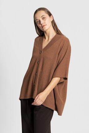 Poncho-knitwear-Gaby's