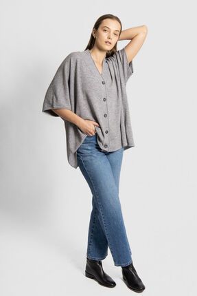 Poncho-knitwear-Gaby's