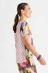 Pattern clash top