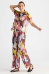 Pattern clash top