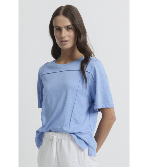 Lily tee