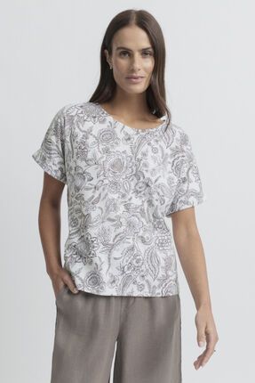 Delicacy tee-tops-Gaby's