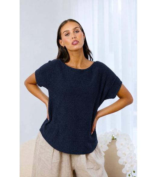 Horizontal knit top