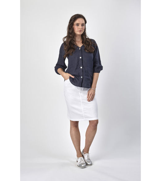 Denim skirt with back vent