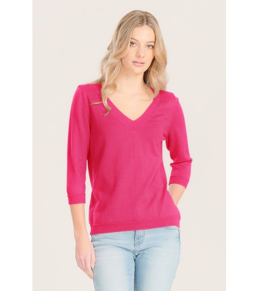3/4 sleeve V neck top
