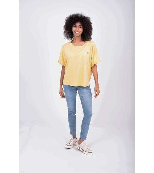 Valeria yellow tee