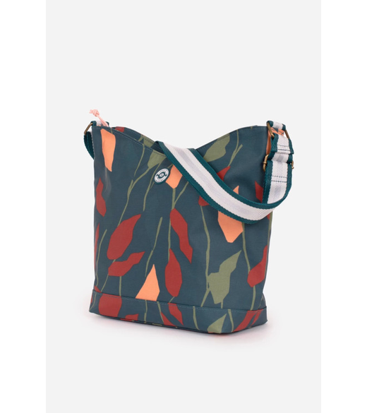 Turning leaf hobo bag